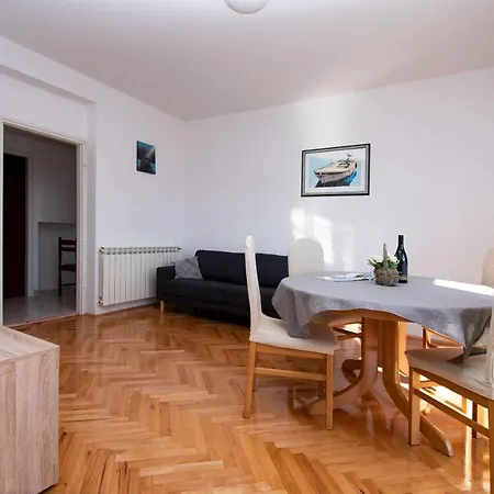Apartment Brko *