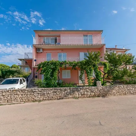 Apartment Brko Primosten