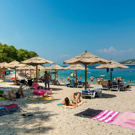 Апартаменты Brko Примоштен